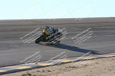 media/Dec-06-2024-CVMA Friday Practice (Fri) [[e1d1c5d4fc]]/4-Group 4 and Trackday/Session 5 (Bowl)/